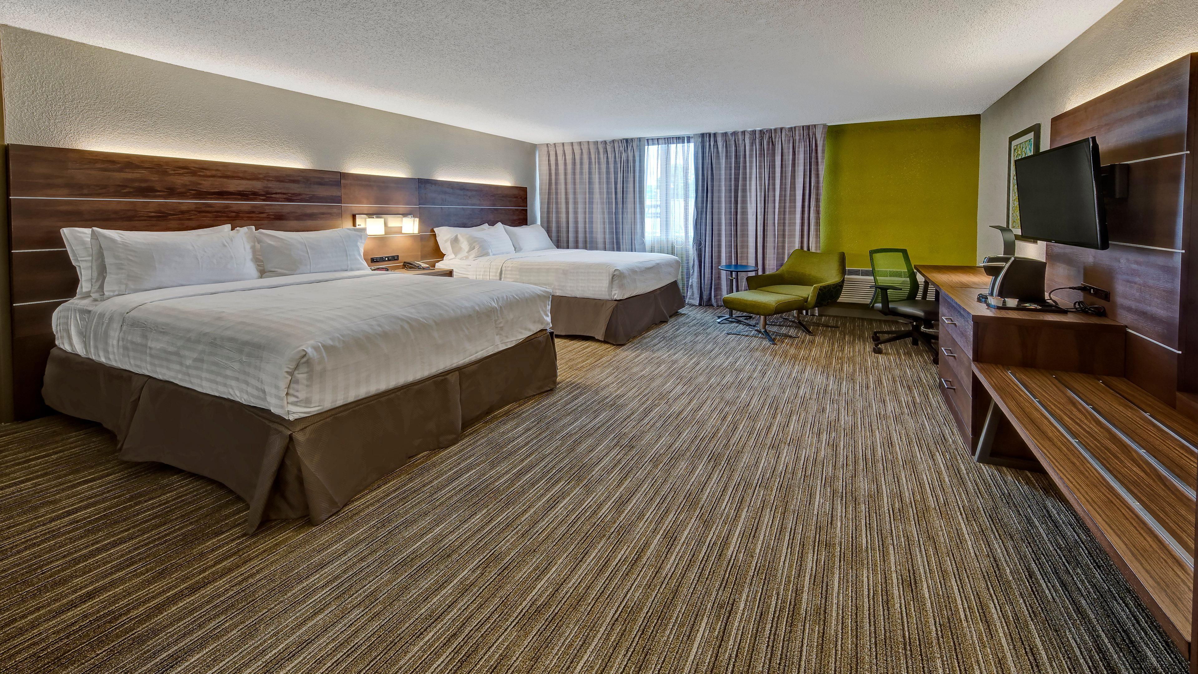 Express Airport Expo Center By Ihg Hotel